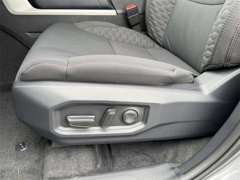 New 2026 Toyota Tundra SR5 w/ SR5 Convenience Package image 17