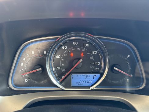 Used 2013 Toyota RAV4 Limited image 14