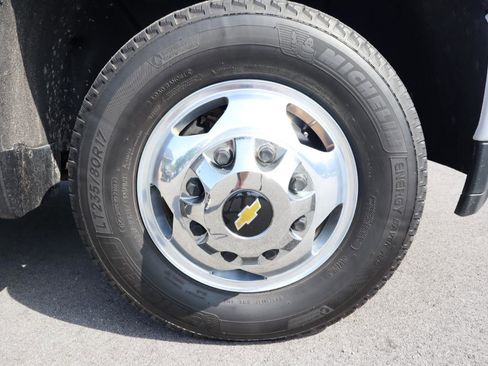 Used 2020 Chevrolet Silverado 3500 High Country w/ LPO, Hitch Package AWD/4WD image 20