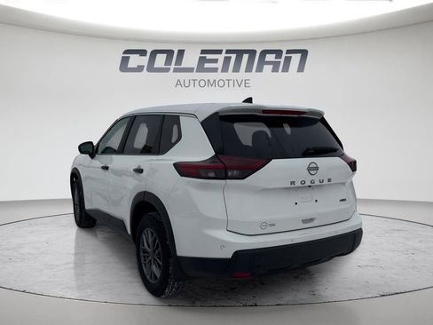 Used 2026 Nissan Rogue S image 3