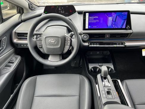 New 2026 Toyota Prius Limited FWD image 31