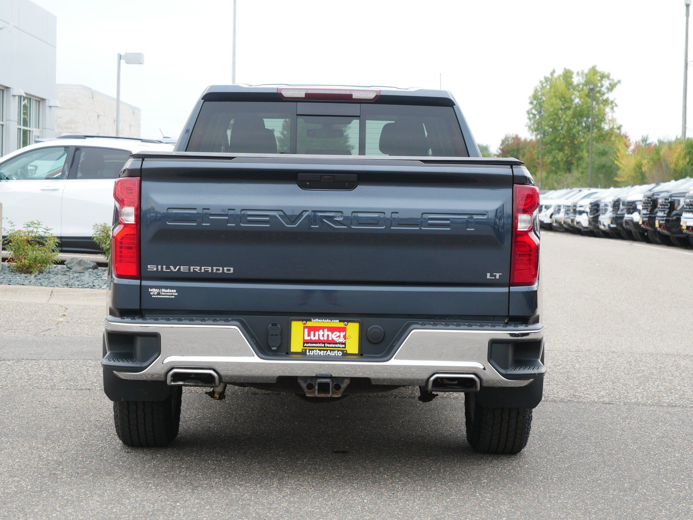 Used 2020 Chevrolet Silverado 1500 LT w/ All-Star Edition AWD/4WD image 6