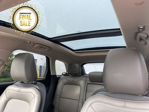 Certified 2023 Lincoln Corsair Reserve w/ Equipment Group 201A image 13