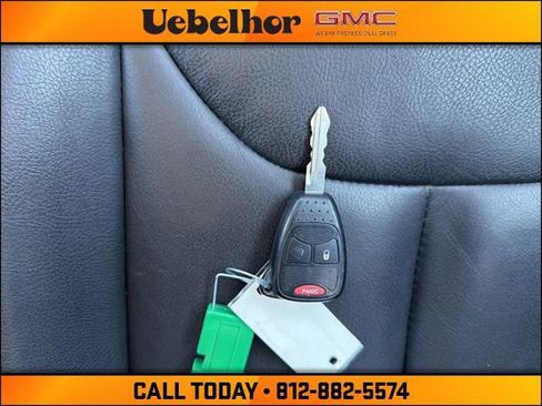 Used 2017 Jeep Wrangler Unlimited Sahara AWD/4WD image 31