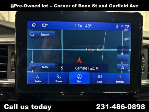 Used 2023 Ford Explorer Limited AWD/4WD image 23