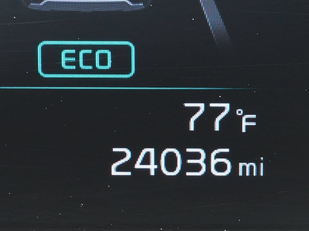 Used 2023 Kia Niro EX FWD image 39