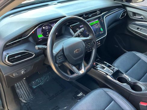 Used 2022 Chevrolet Bolt EUV Premier w/ Sun & Sound Package image 18