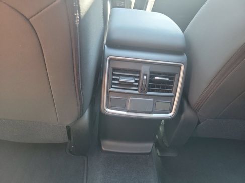 Used 2019 Subaru Forester Premium w/ All-Weather Package AWD/4WD image 24