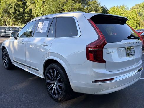 Used 2025 Volvo XC90 B5 Core AWD/4WD image 8