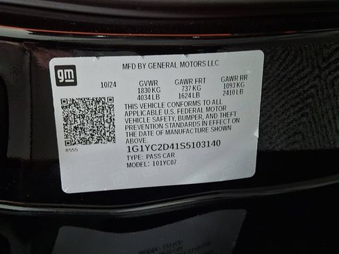 Used 2025 Chevrolet Corvette Stingray Premium Cpe w/ Stealth Interior Trim Package RWD image 28