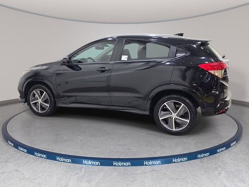 Used 2019 Honda HR-V Touring image 9