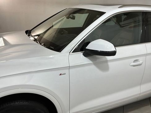 Used 2023 Audi Q5 2.0T Premium w/ Convenience Package AWD/4WD image 23