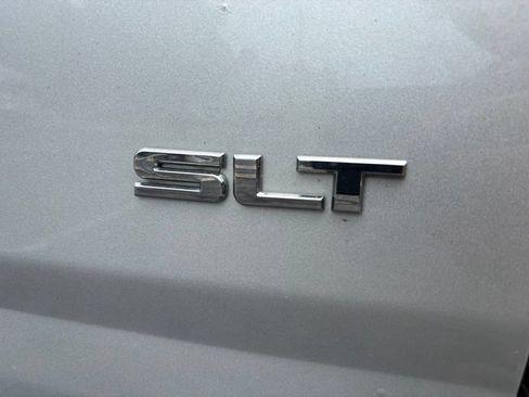 Used 2018 GMC Canyon SLT w/ Driver Alert Package AWD/4WD image 13