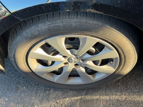 Certified 2023 Toyota Corolla LE image 8