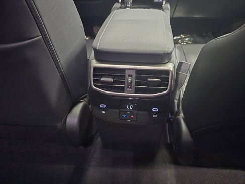 Used 2023 Lexus RX 350 Premium image 31