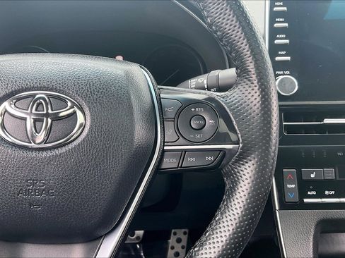 Used 2022 Toyota Avalon XSE image 24