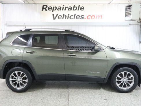 Used 2020 Jeep Cherokee Latitude Plus FWD image 4
