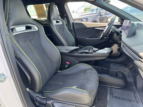 Used 2023 Kia EV6 GT image 38