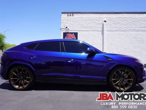 Used 2021 Lamborghini Urus AWD/4WD image 68