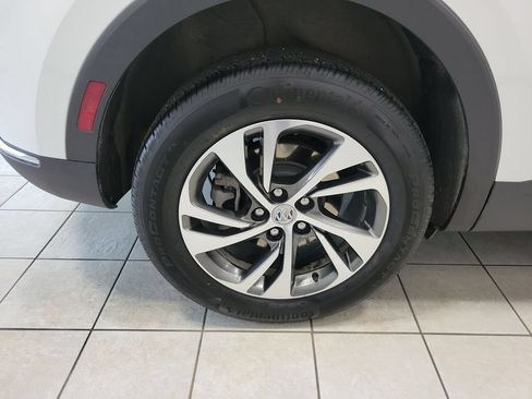 Used 2022 Buick Envision Essence w/ Safety Package FWD image 51