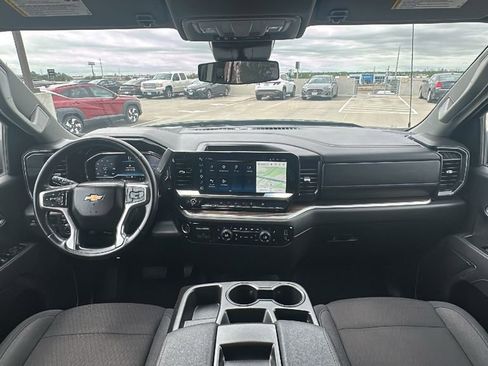 Used 2025 Chevrolet Silverado 1500 LT RWD image 21