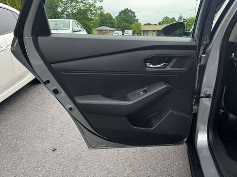 Used 2023 Honda Accord LX image 12