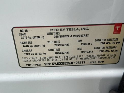 Used 2018 Tesla Model X 100D AWD/4WD image 27