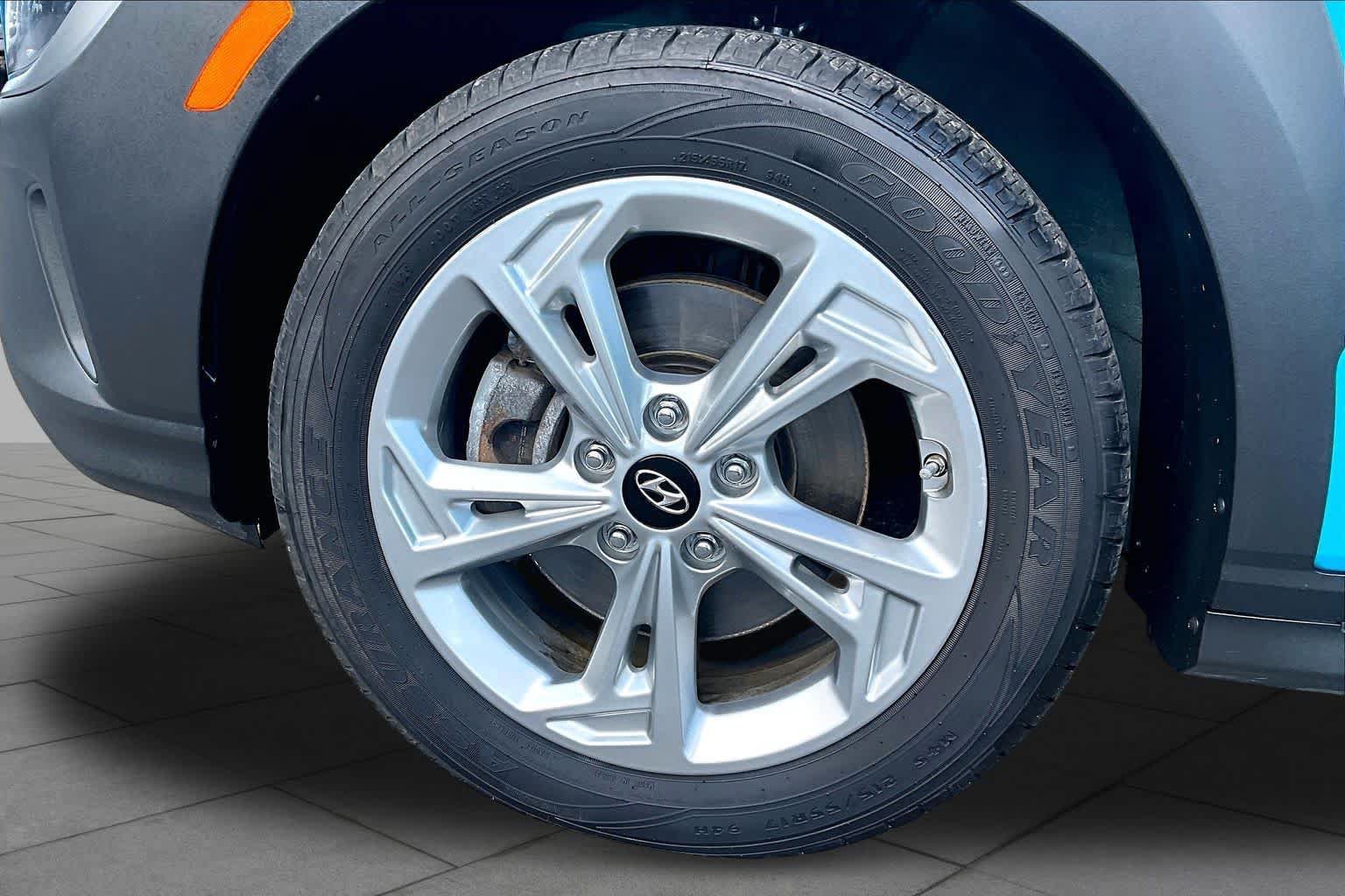 Used 2022 Hyundai Kona SEL w/ Convenience Package AWD/4WD image 11