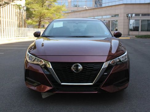 Used 2022 Nissan Sentra SV w/ All-Weather Package FWD image 3