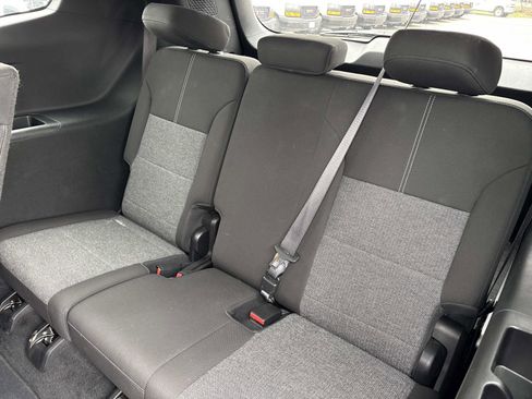 Certified 2025 GMC Acadia Elevation image 30