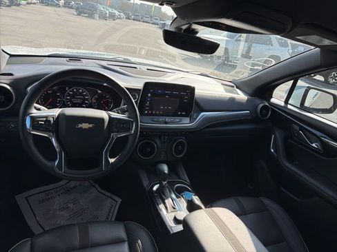 Used 2023 Chevrolet Blazer Premier w/ Driver Confidence II Package image 10