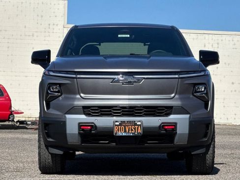 New 2026 Chevrolet Silverado EV Trail Boss image 9