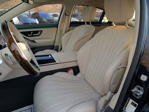 Used 2022 Mercedes-Benz S 500 4MATIC image 23