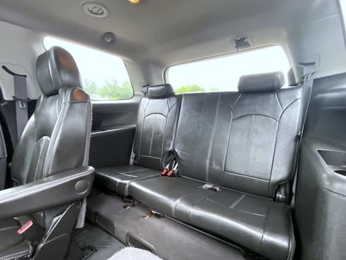 Used 2013 GMC Acadia SLT AWD/4WD image 22