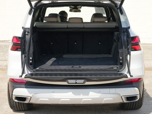 Used 2024 BMW X5 sDrive40i w/ Premium Package RWD image 10