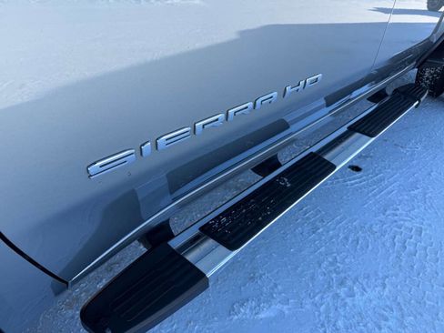 Used 2024 GMC Sierra 3500 SLT w/ SLT Premium Package image 11