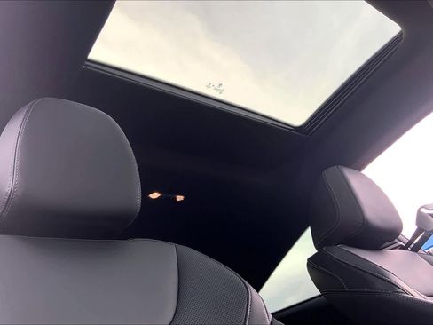 Used 2023 BMW M440i Coupe RWD image 14