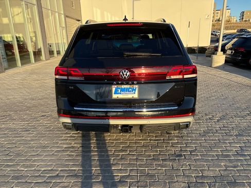 New 2026 Volkswagen Atlas Peak Edition AWD/4WD image 4