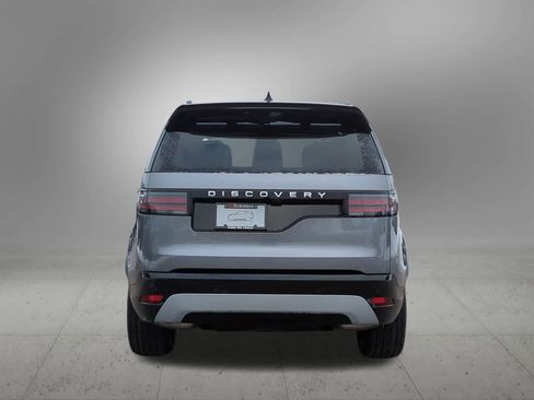 New 2026 Land Rover Discovery Limited Edition image 5