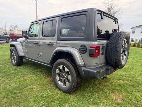 Used 2021 Jeep Wrangler Unlimited Sahara w/ Uconnect 4C Nav & Sound Group AWD/4WD image 5
