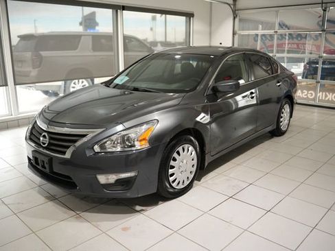 Used 2013 Nissan Altima 2.5 S image 4