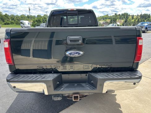 Used 2015 Ford F250 Lariat w/ Lariat Interior Package AWD/4WD image 6