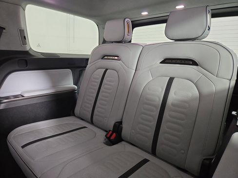 Used 2024 Rivian R1S Adventure AWD/4WD image 22