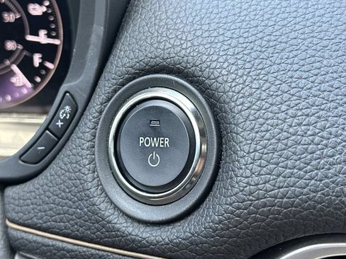 Used 2024 MAZDA CX-90 Plug-In Hybrid w/ Preferred AWD/4WD image 37