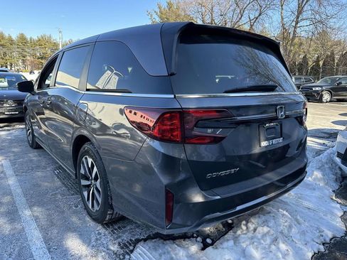 Certified 2025 Honda Odyssey EX-L image 5