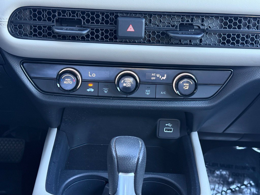 Used 2025 Honda HR-V LX image 19