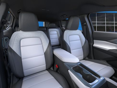 New 2026 Chevrolet Equinox EV LT FWD image 16