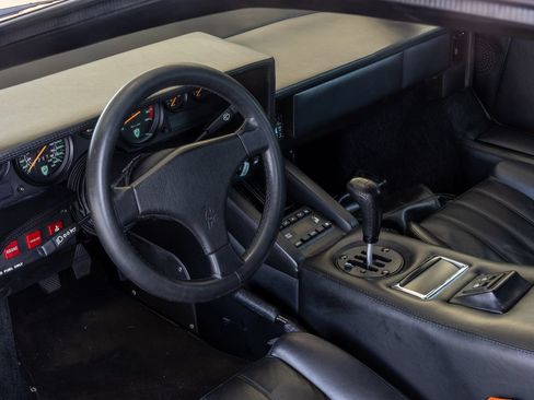 Used 1989 Lamborghini Countach Coupe RWD image 23