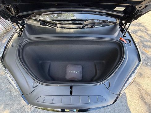 Used 2023 Tesla Model X AWD/4WD image 15