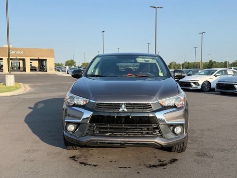 Used 2017 Mitsubishi Outlander Sport ES AWD/4WD image 2